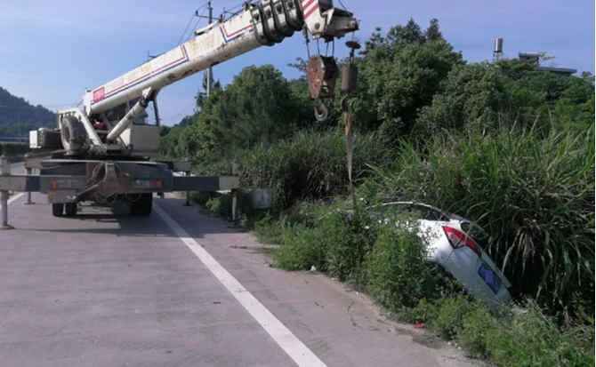 巧家重载吊车救援